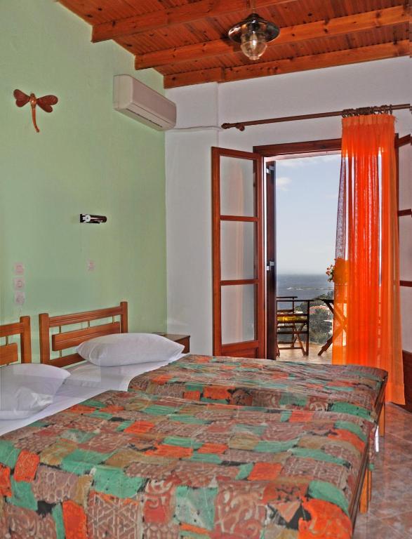 Pension Andromeda Patitírion Pokoj fotografie