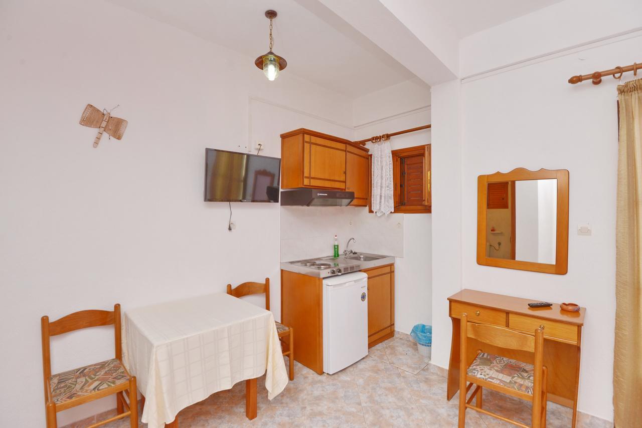 Pension Andromeda Patitírion Exteriér fotografie