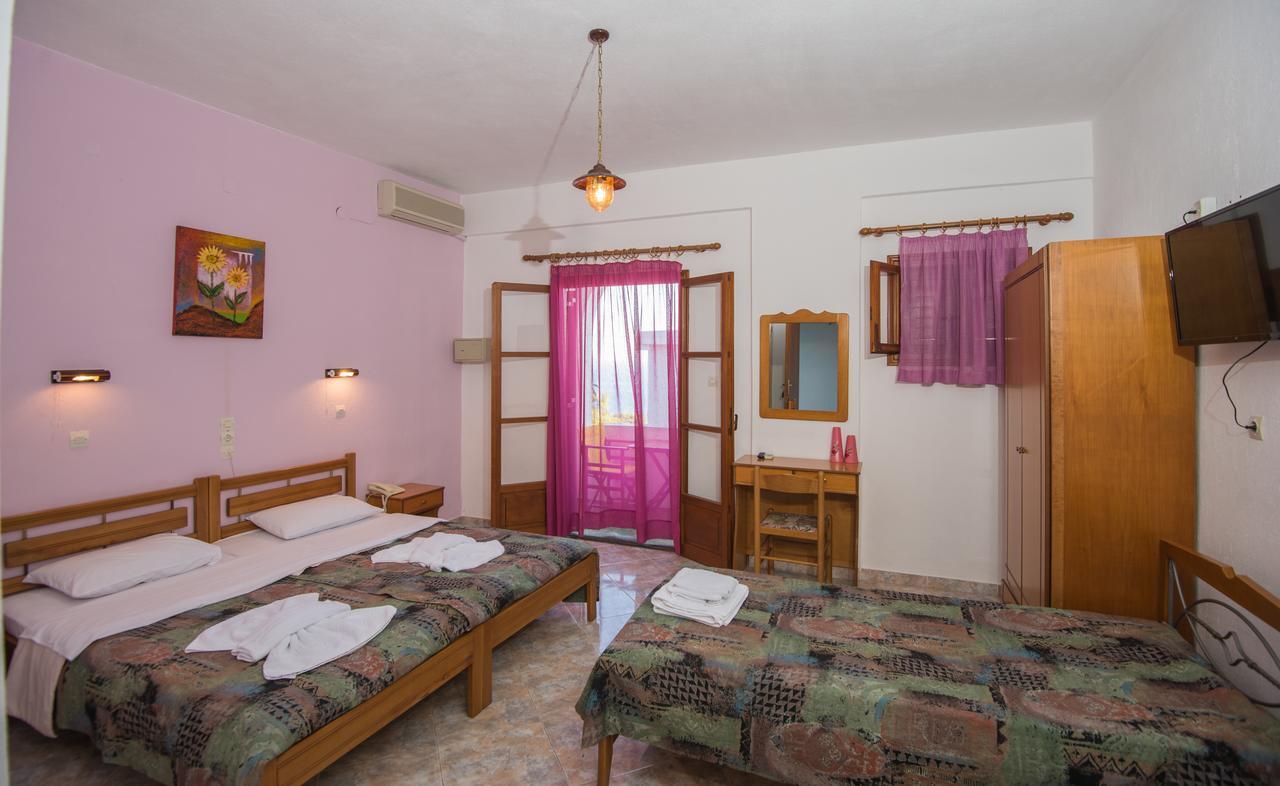 Pension Andromeda Patitírion Exteriér fotografie