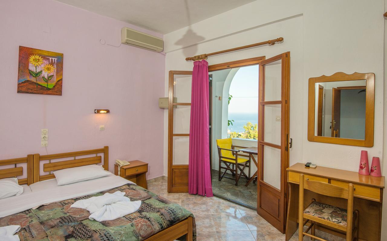 Pension Andromeda Patitírion Exteriér fotografie